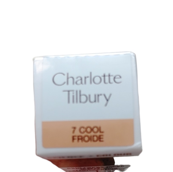 Charlotte Tillbury 7 Cool Beautiful Skin Foundation - Picture 3 of 10
